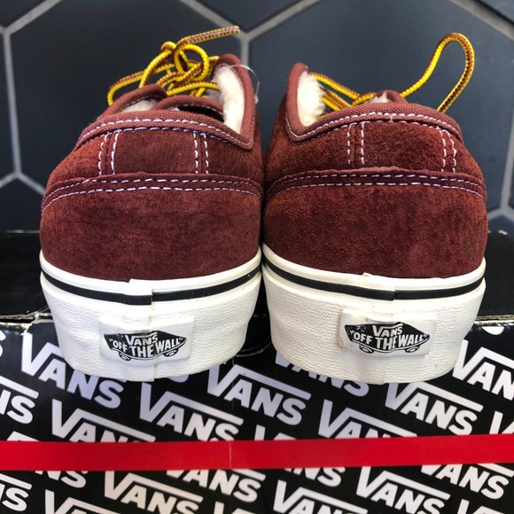 *New W/ Damaged Box! Vans 106 Vulcanized Pig Suede Multiple Sizes* - Picture 4 of 5